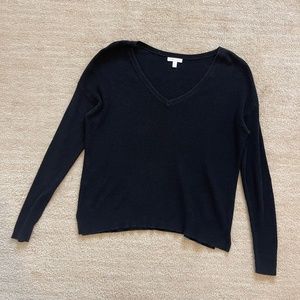 Abound Black Ribbed V-Neck Sweater – Long Sleeve XS